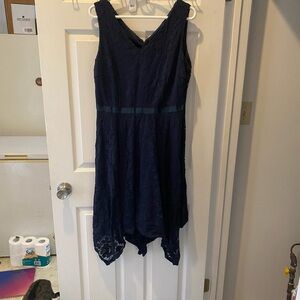 Elegant Navy Blue Lace Midi Dress